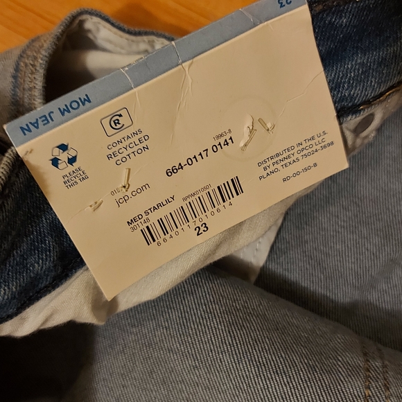 Ladies' Arizona Jean Co Mildly Distressed Denim - Picture 8 of 16